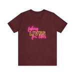 ‘Faking lives for likes’ Unisex T-Shirt